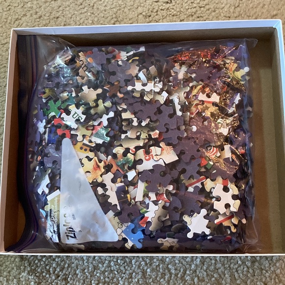 White Mountain Puzzle Holiday Stamps - Picture 4 of 6